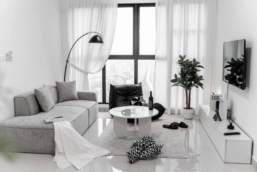 Trion Kl - 2 Bedroom, 5 Pax, Netflix, Free Car Park *