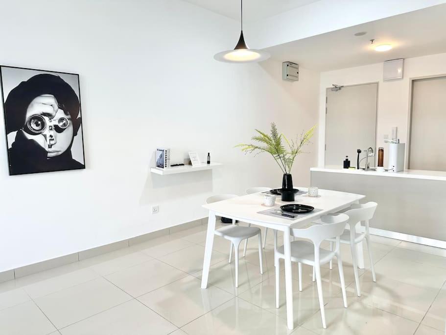 Pangsapuri Trion Kl - 2 Bedroom, 5 Pax, Netflix, Free Car Park